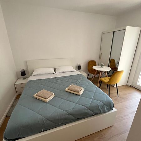 Green Oasis For Two, 30 Meters From Sea Apartment Zadar Exterior foto